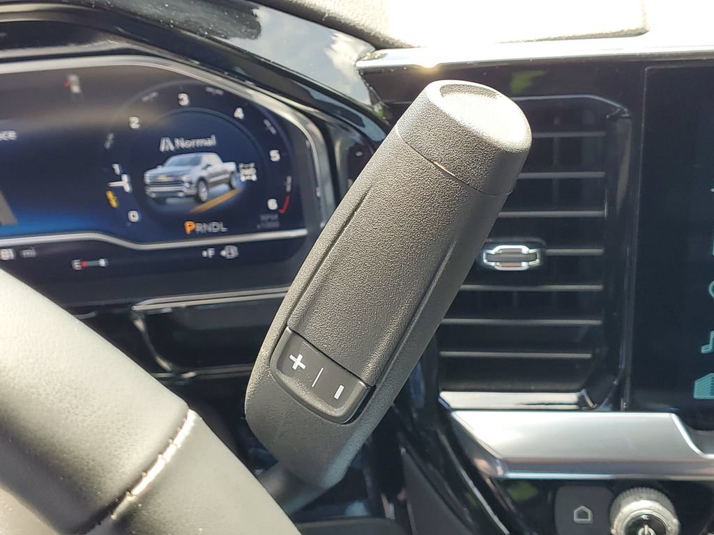 Certified 2024 Chevrolet Silverado 1500 LT AWD/4WD image 13