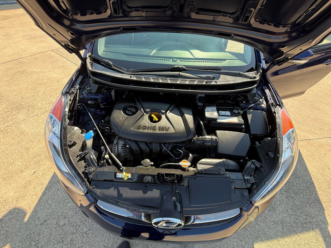 Used 2012 Hyundai Elantra Limited image 13