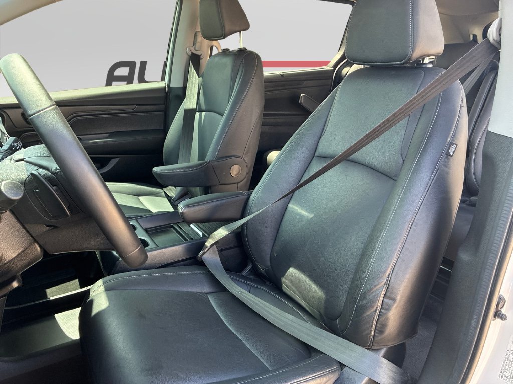 Used 2024 Honda Odyssey EX-L image 11