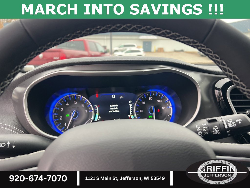 New 2026 Chrysler Pacifica Select image 24