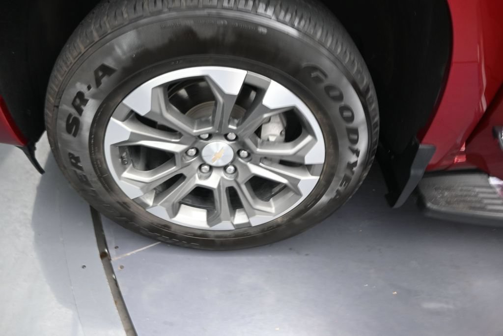 Used 2024 Chevrolet Silverado 1500 High Country RWD image 17