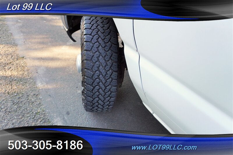 Used 2016 Ford E-350 and Econoline 350 Super Duty RWD image 4