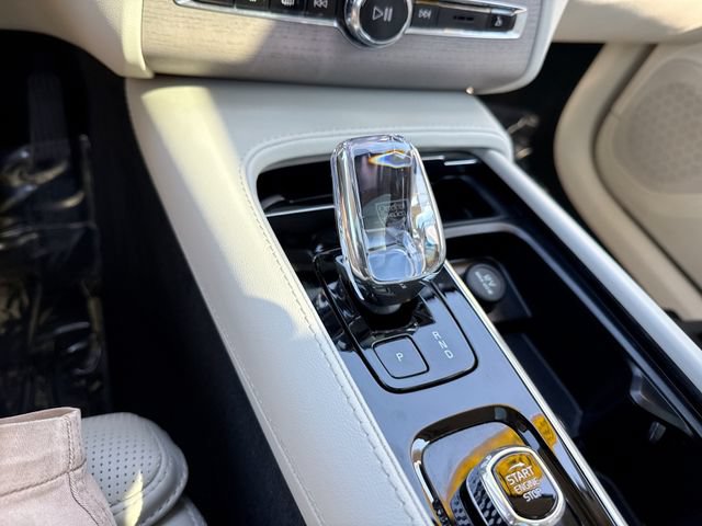 Certified 2024 Volvo XC90 T8 Ultimate w/ Protection Package AWD/4WD image 25