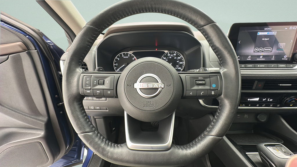 Used 2023 Nissan Rogue SV w/ SV Premium B Package AWD/4WD image 15