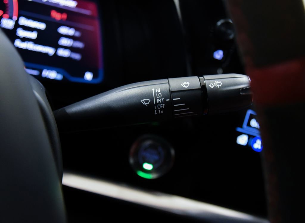 Used 2021 Chevrolet Corvette Stingray Preferred Cpe w/ 2LT image 24