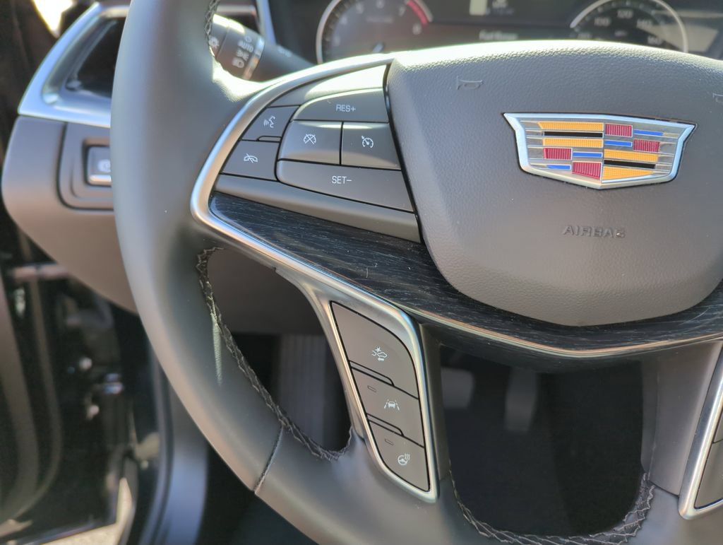 Used 2025 Cadillac XT5 Premium Luxury FWD image 21