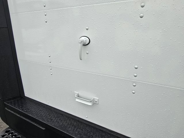 New 2025 Chevrolet Brightdrop 400 w/ Battery Pack, Max Range image 13