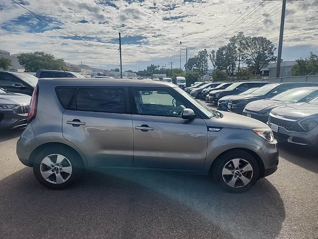 Used 2019 Kia Soul FWD image 17