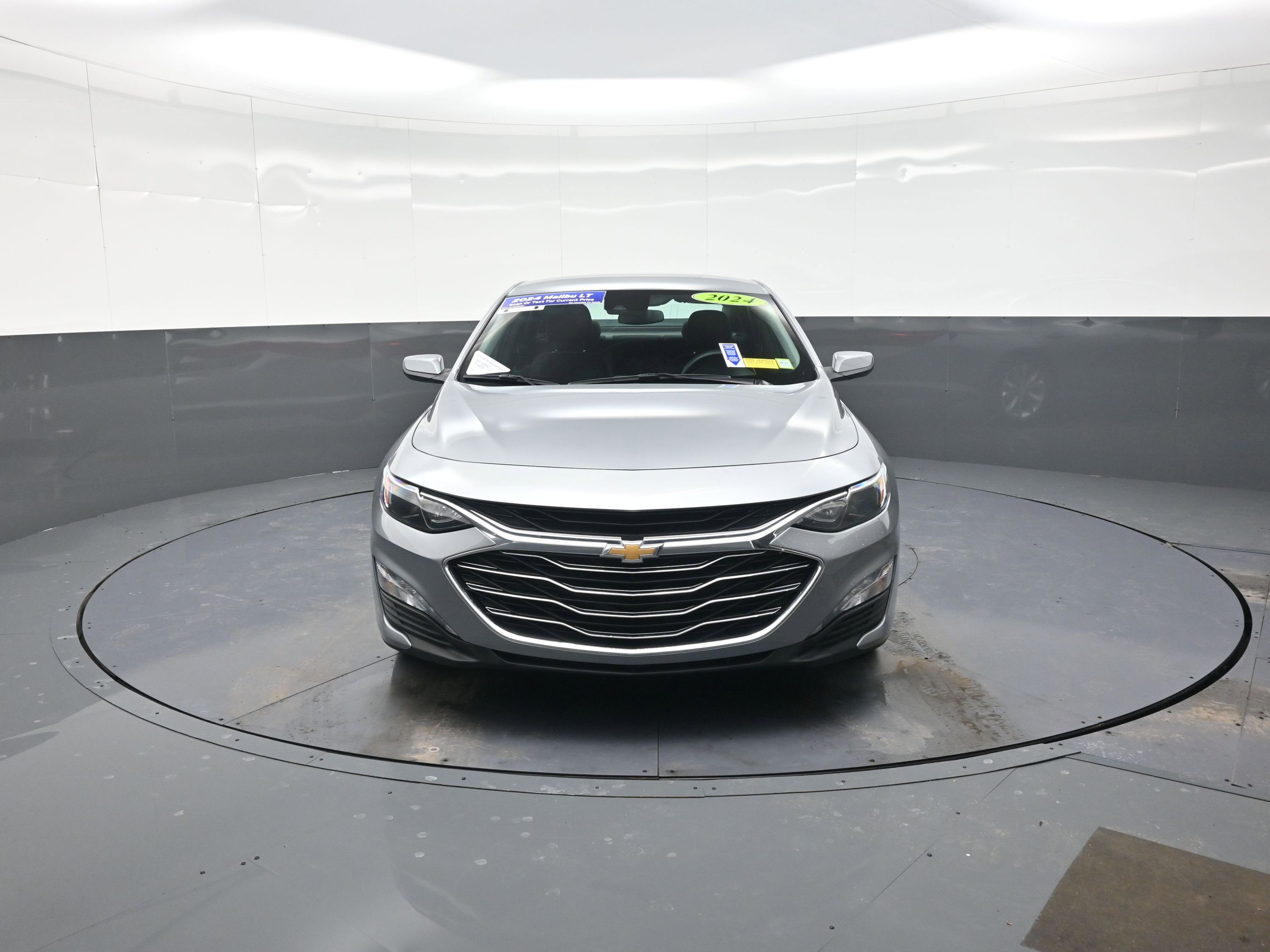 Used 2024 Chevrolet Malibu LT image 8