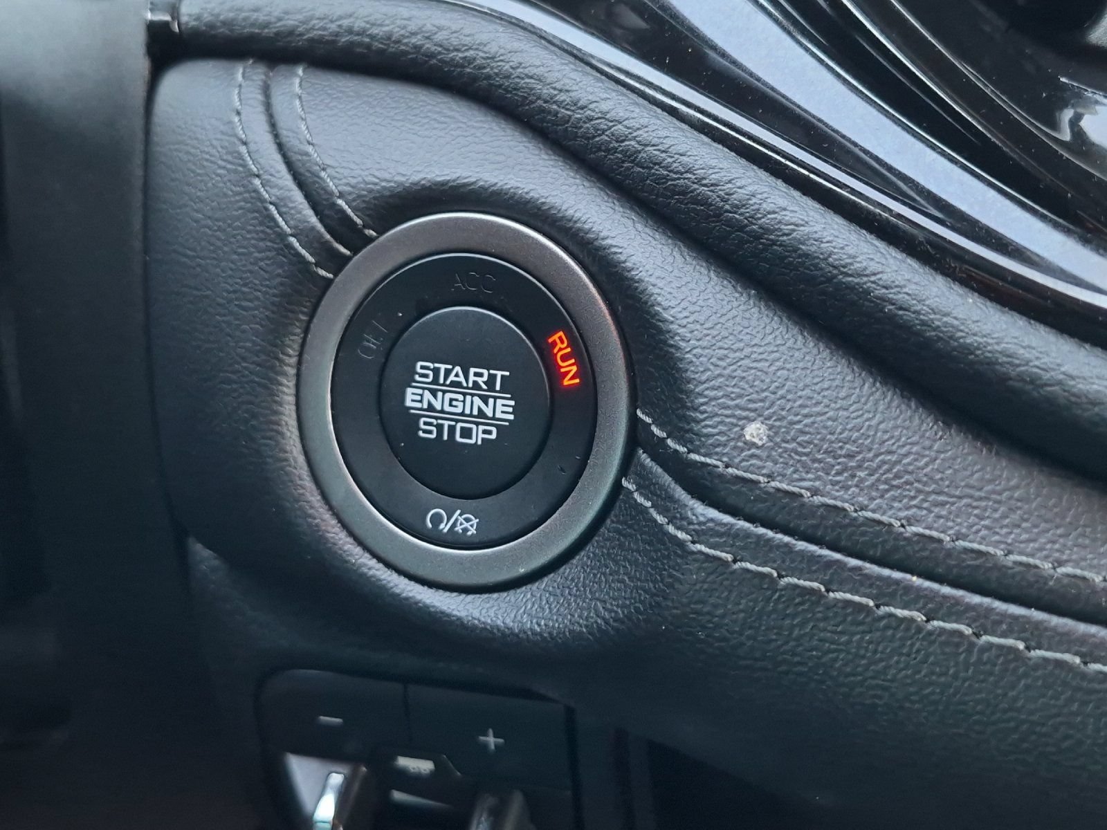 Used 2023 Dodge Durango SXT Launch Edition RWD image 21
