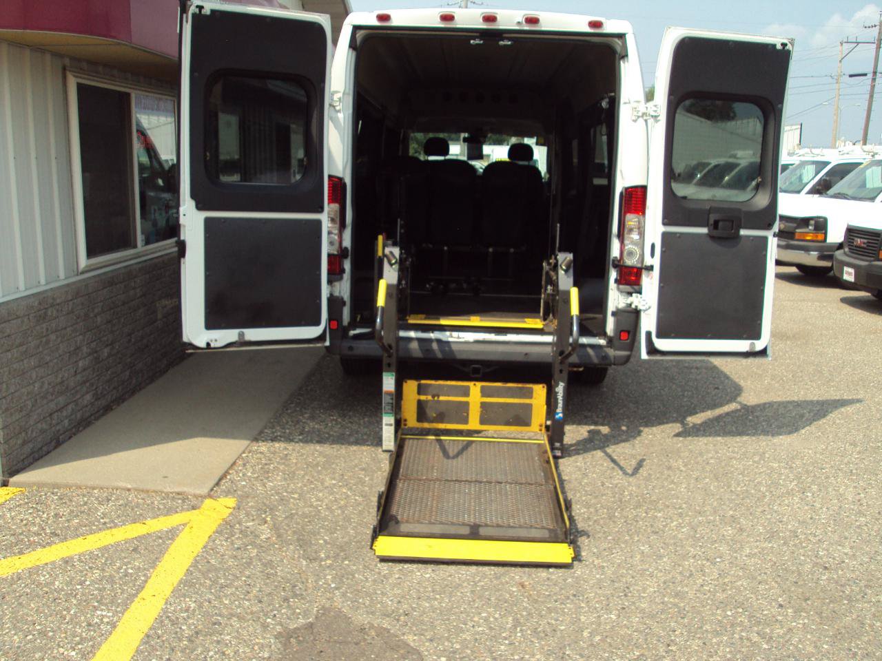 Used 2014 RAM ProMaster 3500 FWD image 6