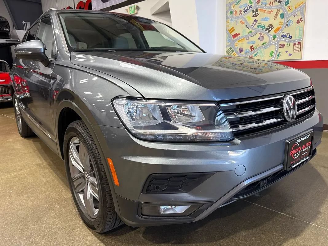 Used 2021 Volkswagen Tiguan SEL AWD/4WD image 61