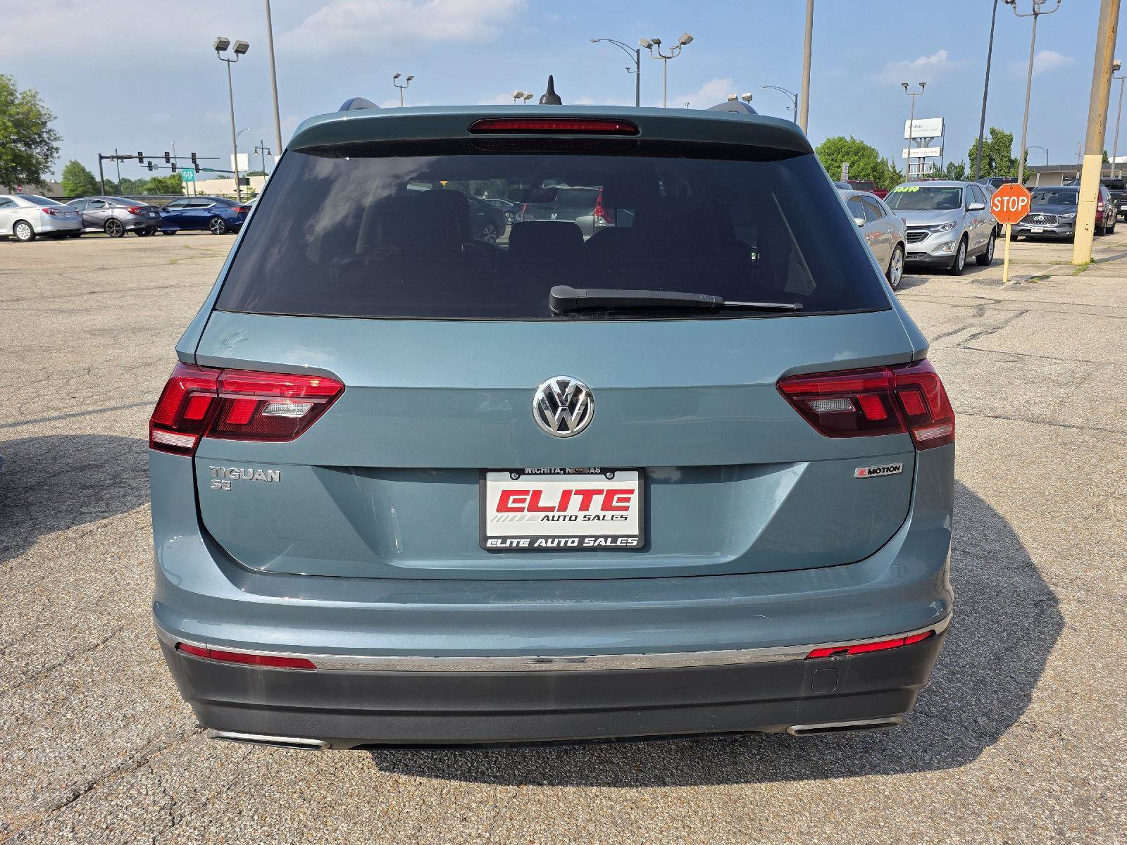 Used 2021 Volkswagen Tiguan SEL AWD/4WD image 6