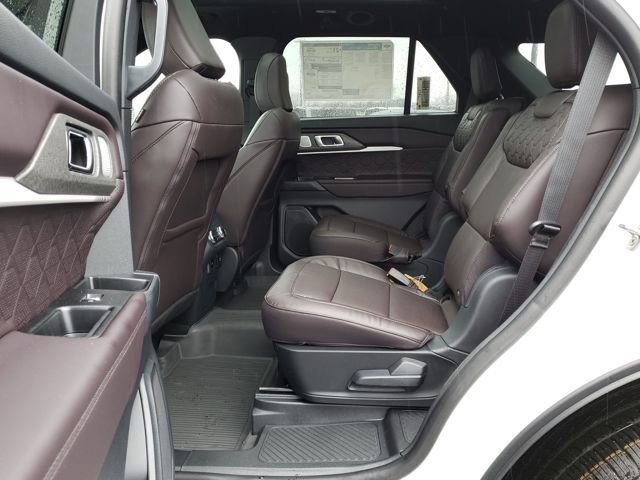 New 2025 Ford Explorer Platinum image 30
