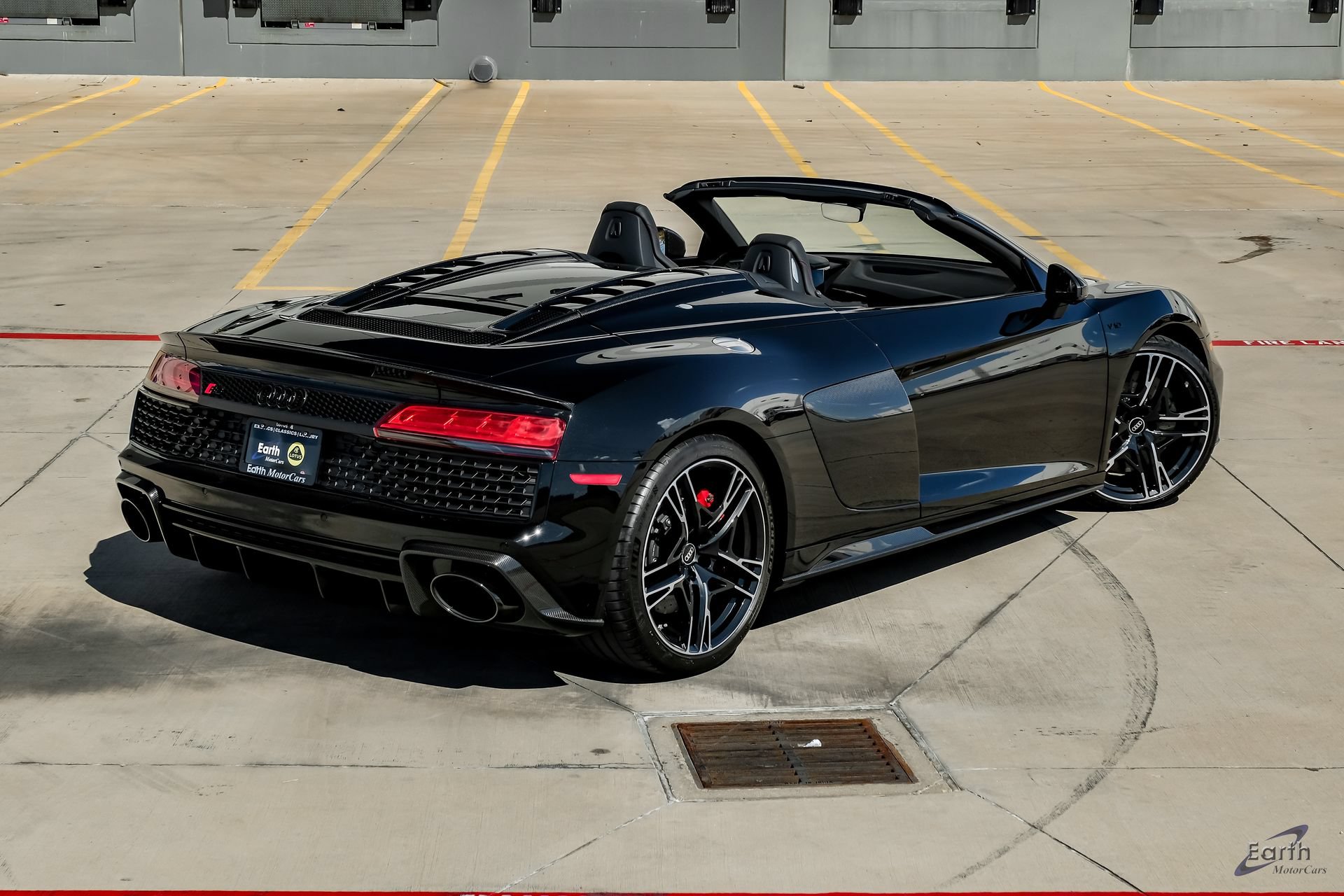 Used 2022 Audi R8 V10 performance AWD/4WD image 23