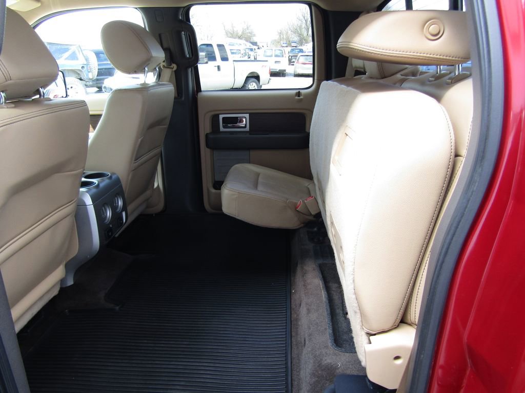 Used 2014 Ford F150 Lariat w/ Lariat Chrome Package image 30