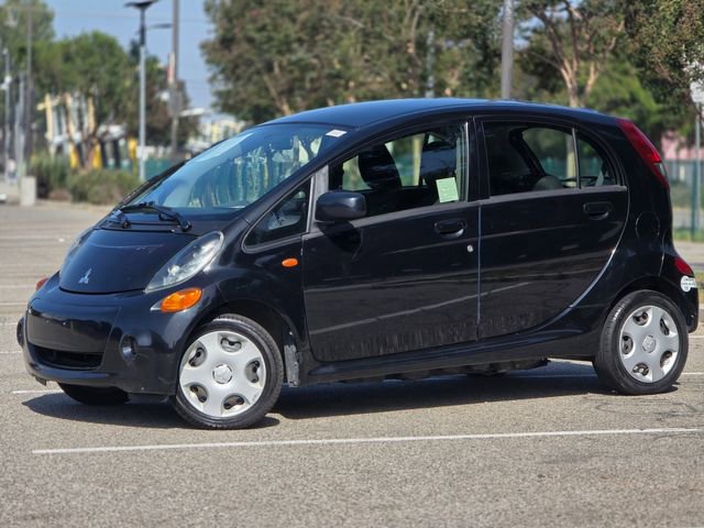 Used 2012 Mitsubishi i ES RWD image 17