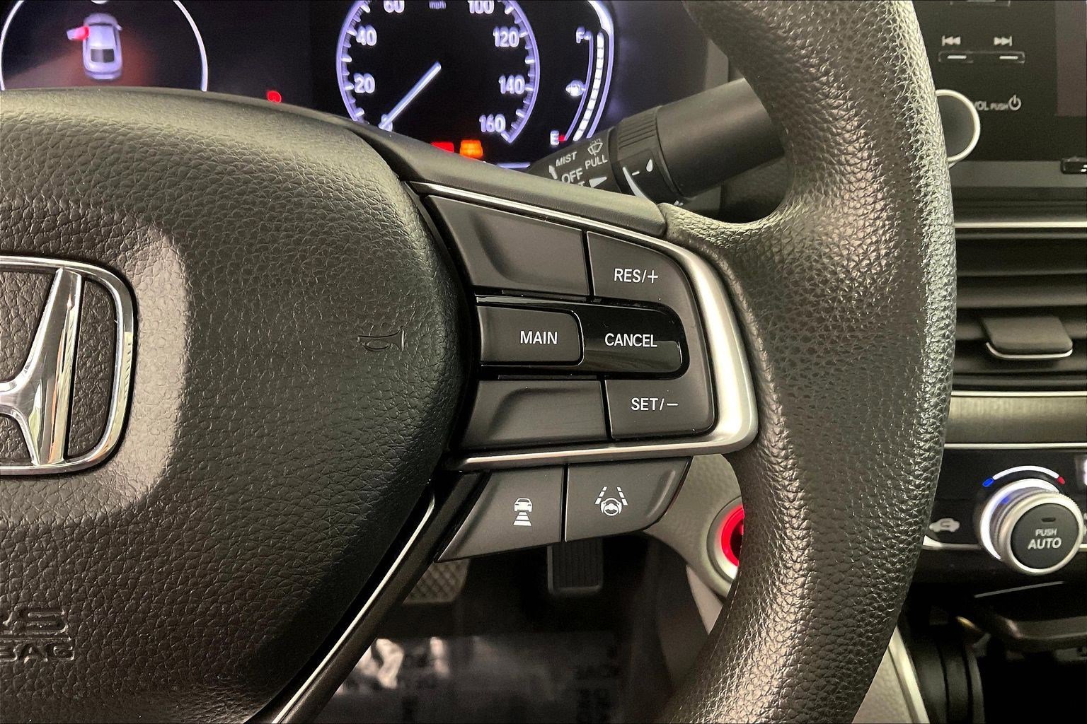 Used 2018 Honda Accord LX image 13