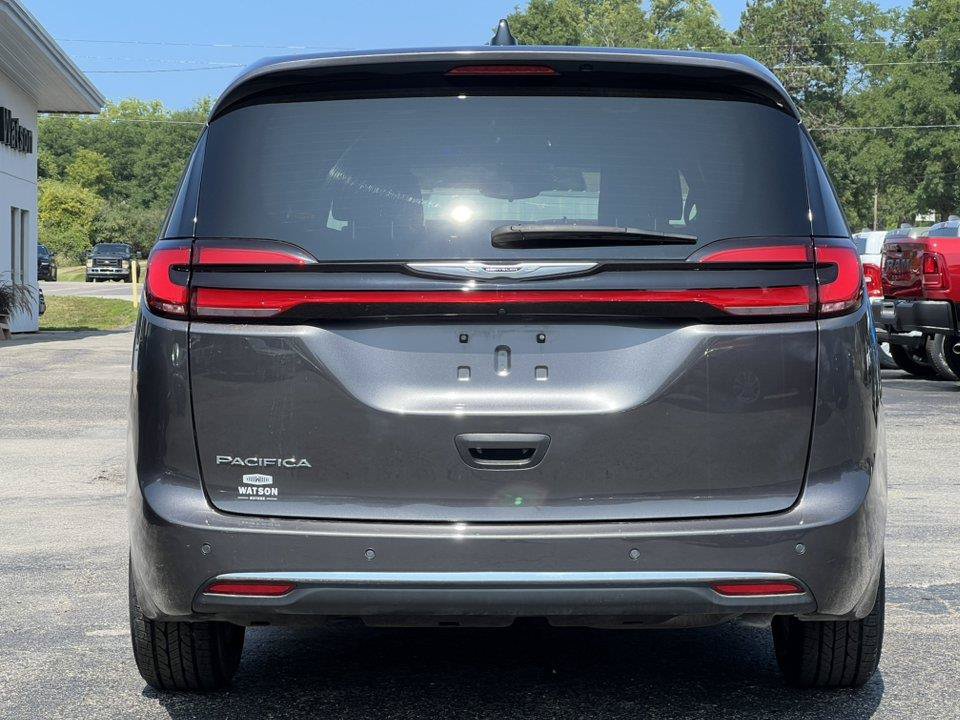 Used 2023 Chrysler Pacifica Touring FWD image 37