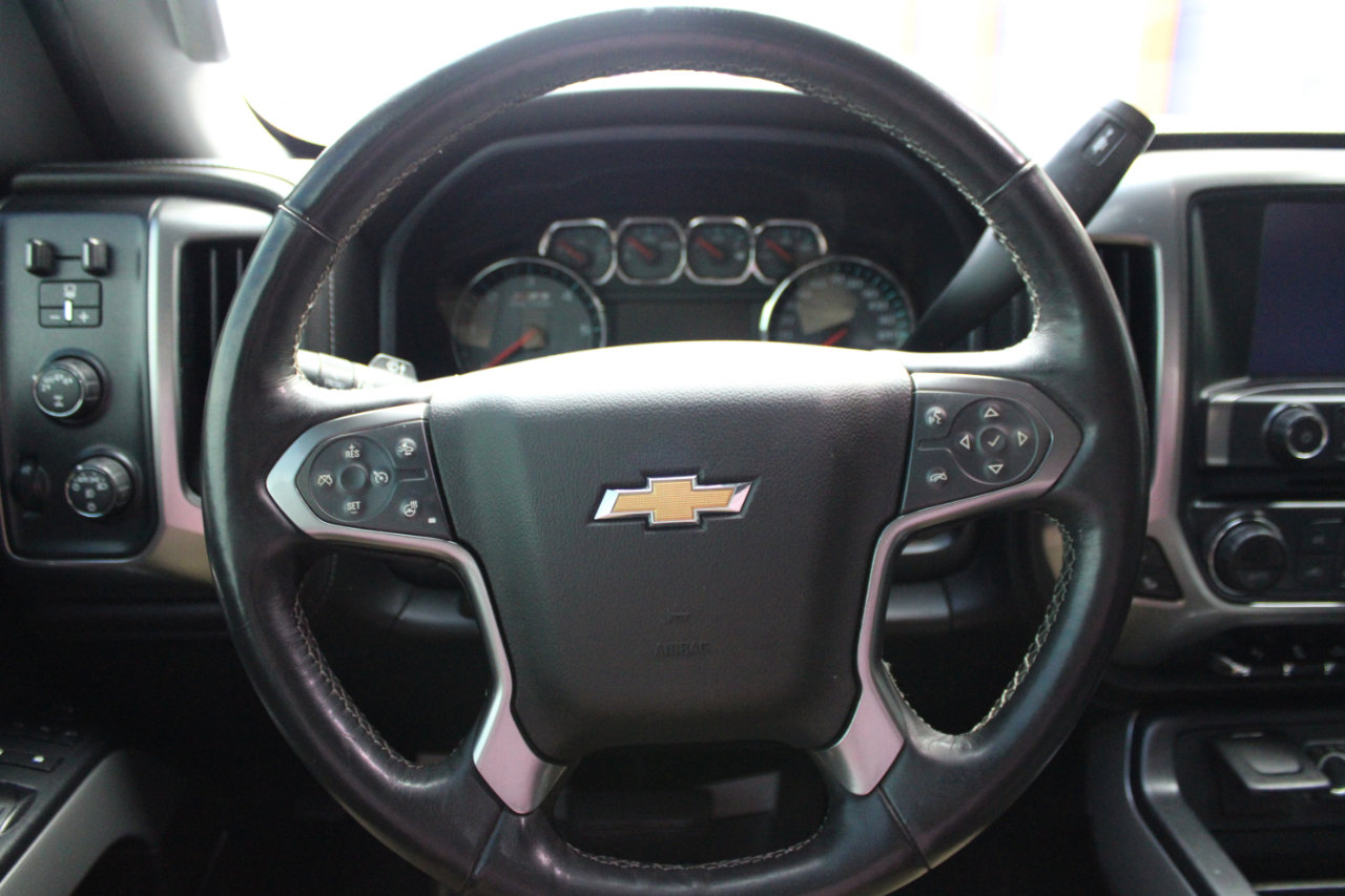 Used 2018 Chevrolet Silverado 1500 LTZ Z71 w/ LTZ Plus Package image 17