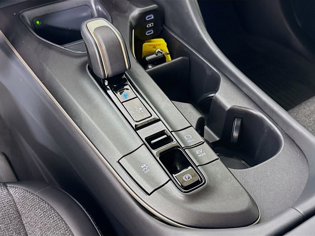 Certified 2023 Toyota Crown XLE image 19