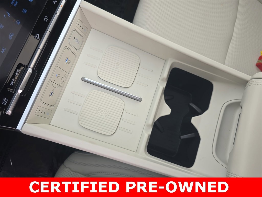 Used 2025 Hyundai Santa Fe Calligraphy image 26