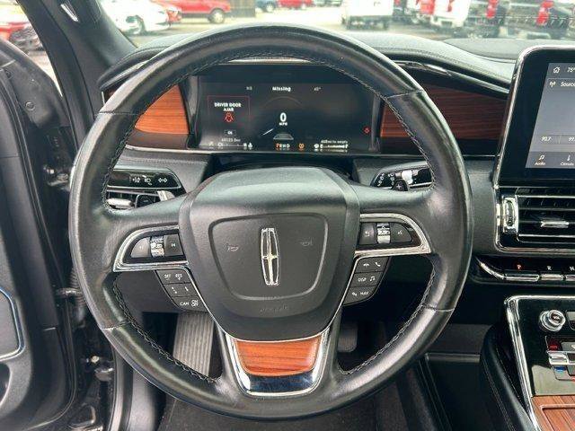 Used 2020 Lincoln Navigator L Reserve AWD/4WD image 22