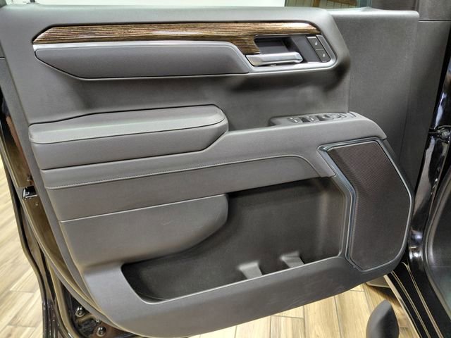Used 2025 GMC Sierra 1500 Elevation AWD/4WD image 40