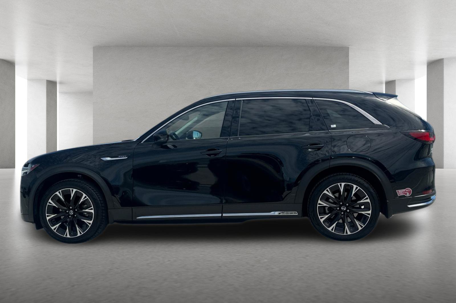 Certified 2024 MAZDA CX-90 Plug-In Hybrid w/ Premium Pkg AWD/4WD image 7
