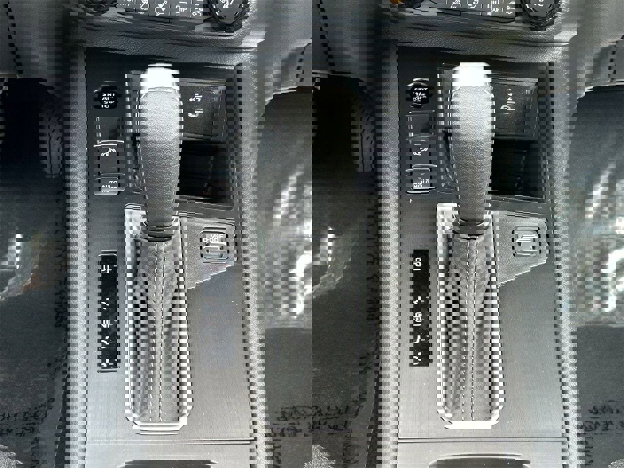 New 2026 Nissan Kicks SV image 24