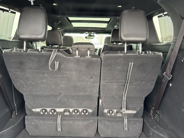 Used 2025 Chrysler Pacifica Limited image 12