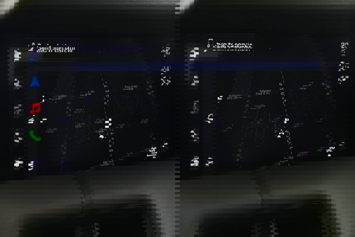 Used 2020 Porsche Taycan 4S image 9