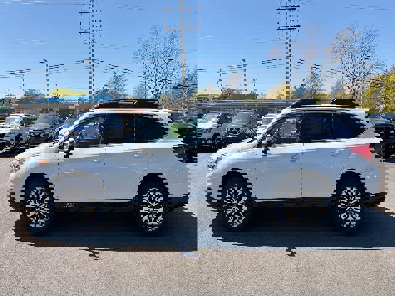 Used 2017 Subaru Outback 3.6R Limited image 10