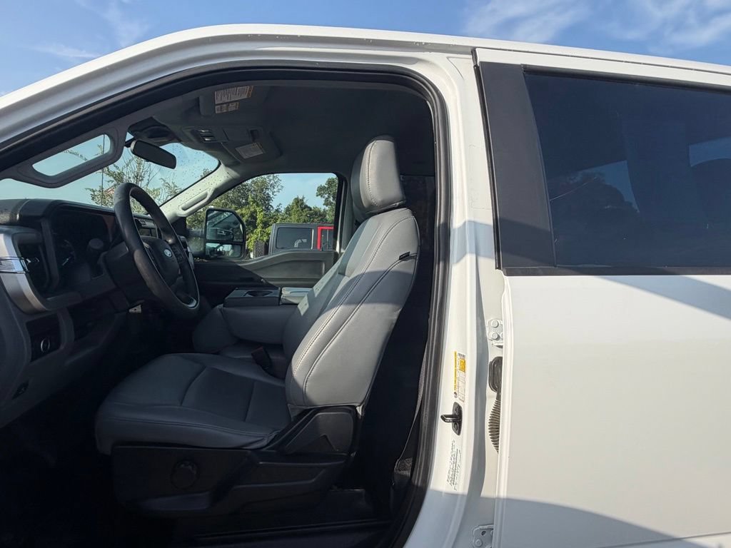 Used 2025 Ford F250 XL w/ FX4 Off-Road Package AWD/4WD image 37