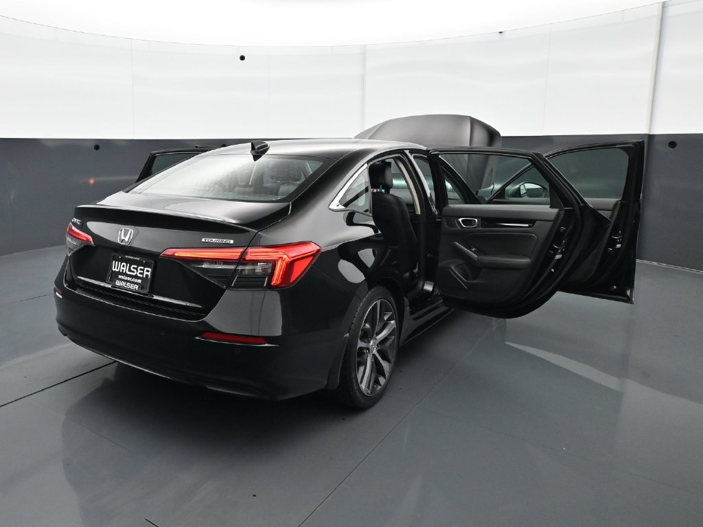 Used 2023 Honda Civic Touring image 31