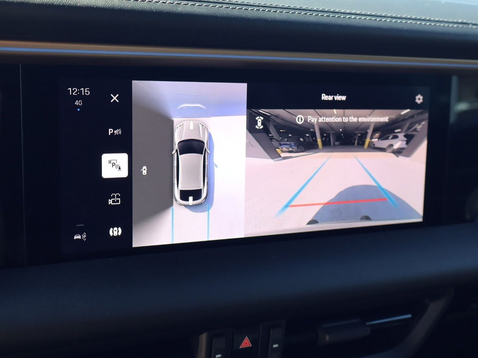 Certified 2024 Porsche Macan 4 Electric AWD/4WD image 19