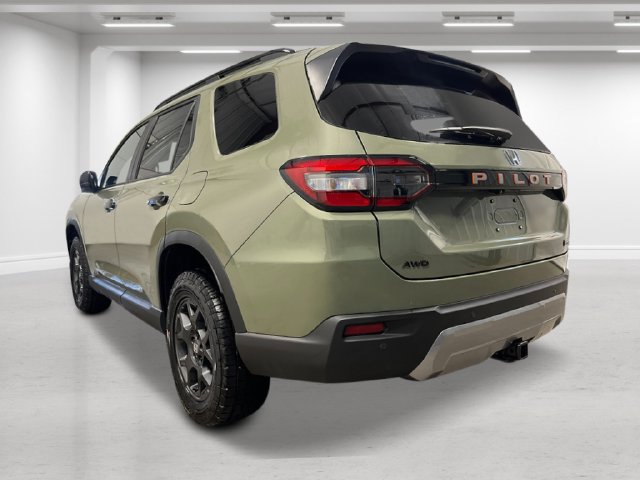 New 2026 Honda Pilot TrailSport image 5