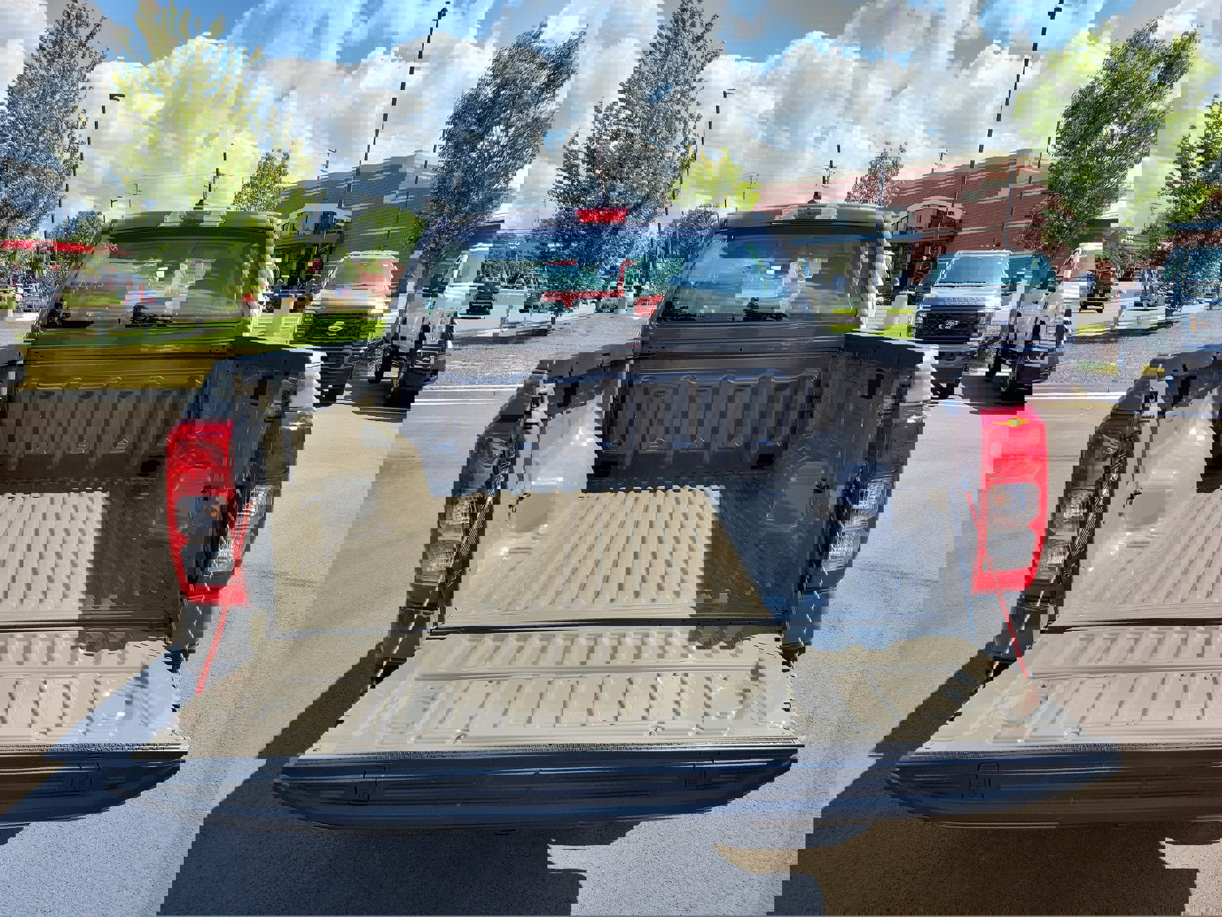 New 2025 Ford Ranger XL w/ Trailer Tow Package image 9