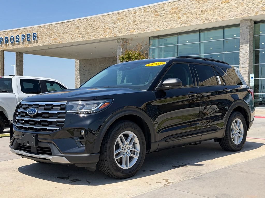 New 2026 Ford Explorer Active w/ Active Comfort Package RWD image 9