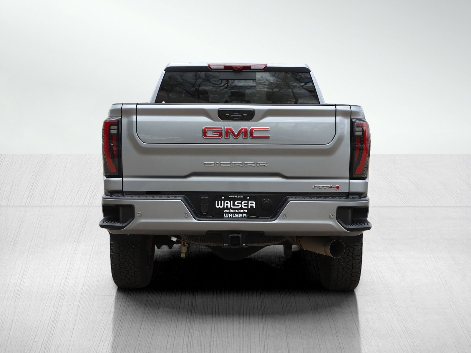 Used 2025 GMC Sierra 3500 AT4 w/ AT4 Premium Plus Package AWD/4WD image 4