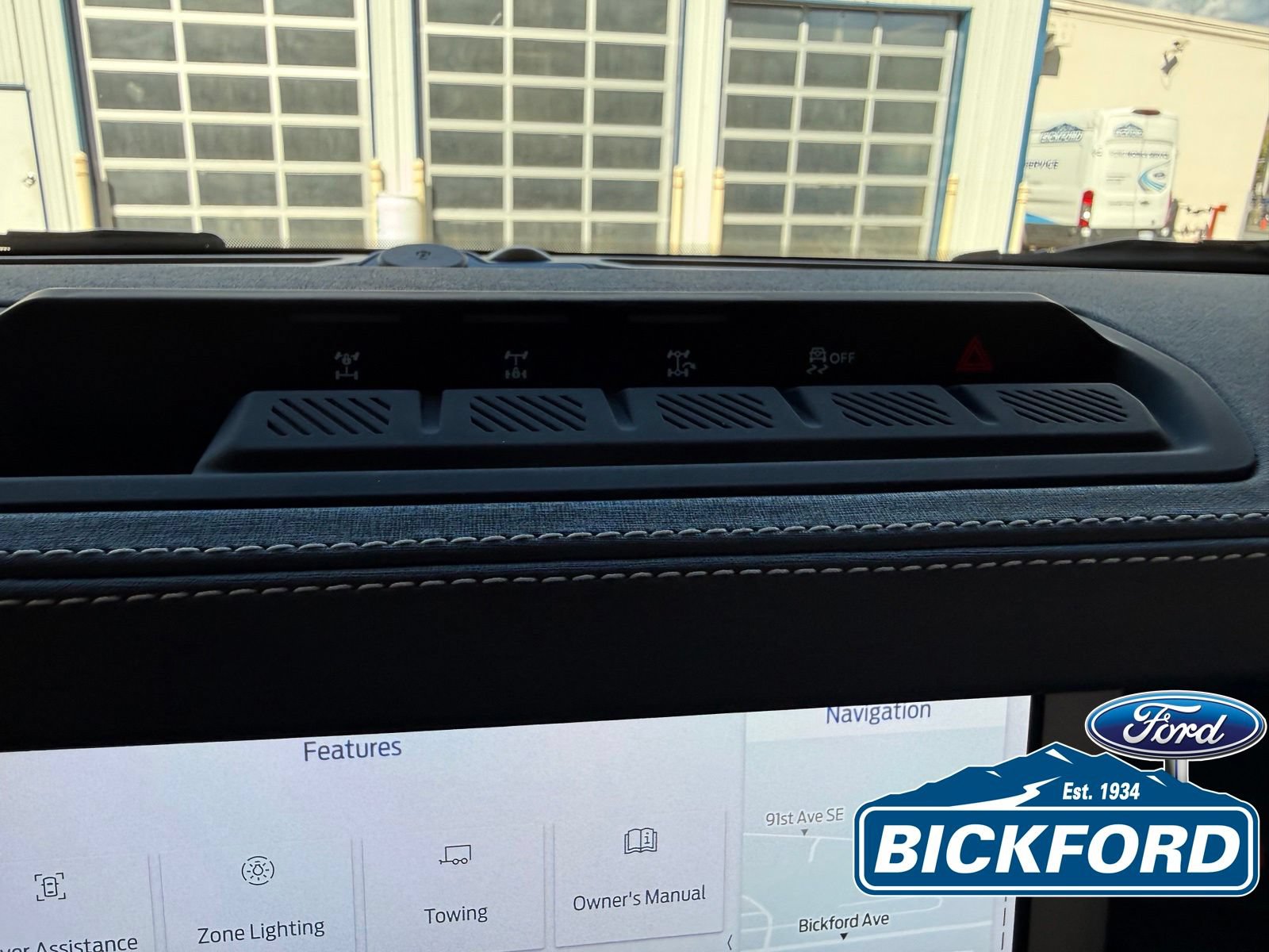 New 2026 Ford Bronco Outer Banks w/ Sasquatch Package AWD/4WD image 17