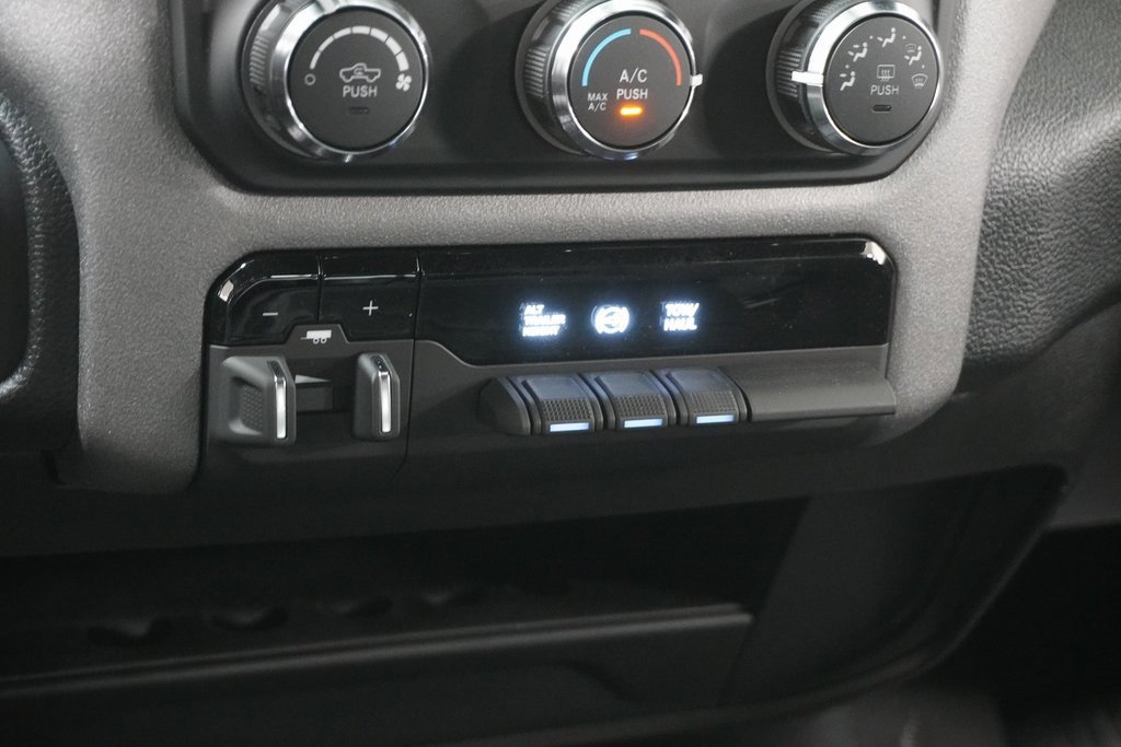 Used 2024 RAM 3500 Tradesman image 30