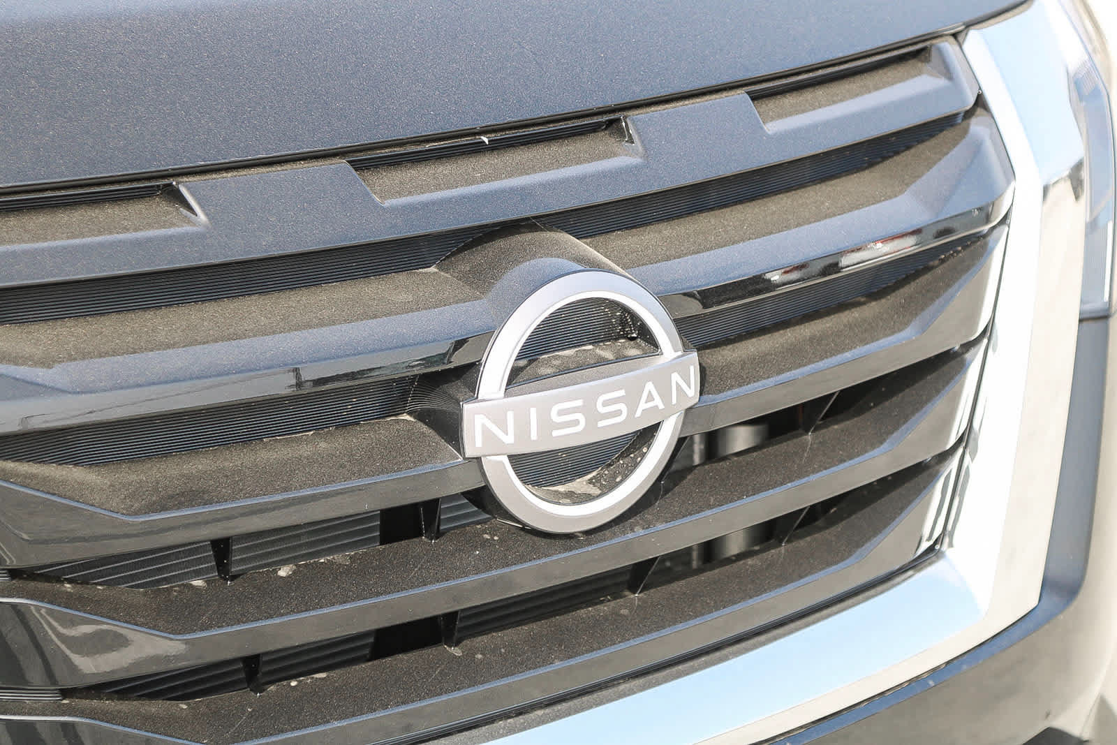 New 2025 Nissan Pathfinder SV FWD image 5