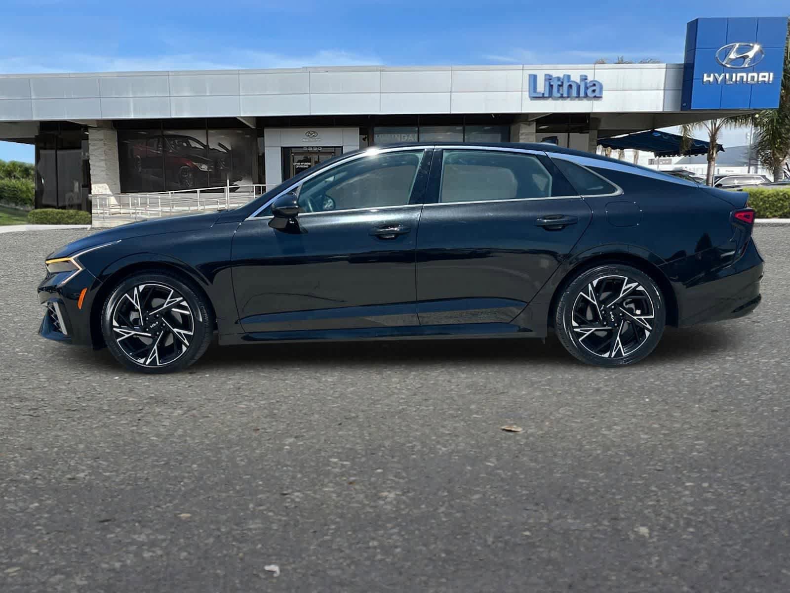 Used 2025 Kia K5 GT-Line w/ GT-Line Premium Package AWD/4WD image 6