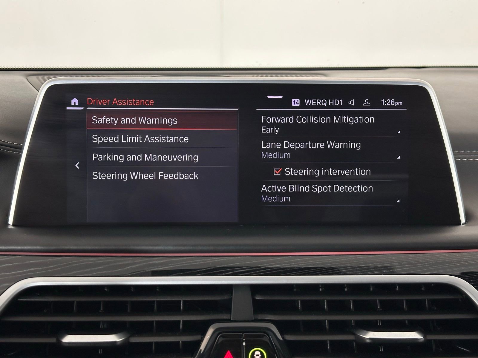 Used 2021 BMW 750i xDrive w/ Luxury Rear Seating Package image 29