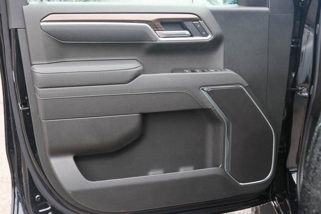 New 2026 Chevrolet Silverado 1500 LT image 9