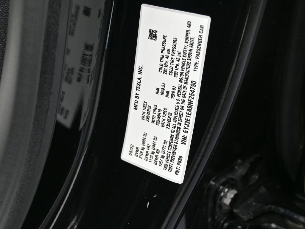 Used 2022 Tesla Model 3 image 19