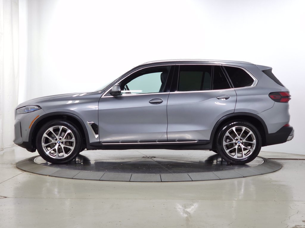 Used 2024 BMW X5 xDrive40i AWD/4WD image 5