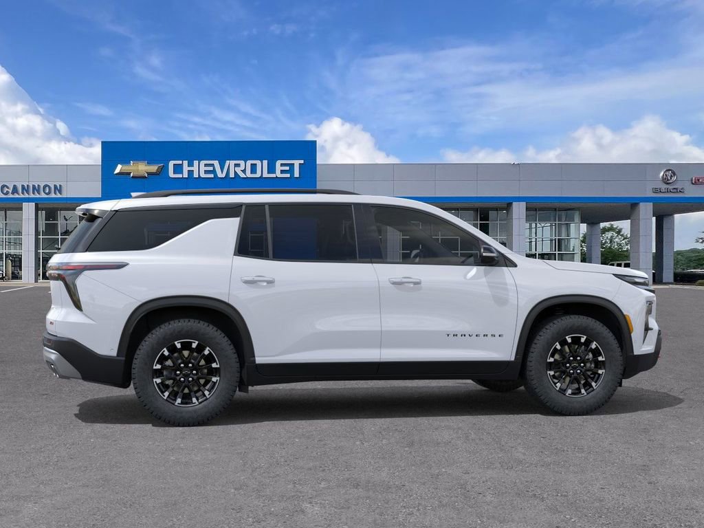 New 2026 Chevrolet Traverse Z71 w/ Enhanced Driving Package image 5