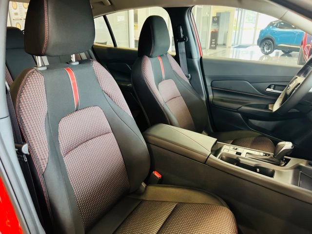 New 2026 Nissan Sentra SR w/ SR All Weather Package FWD image 31